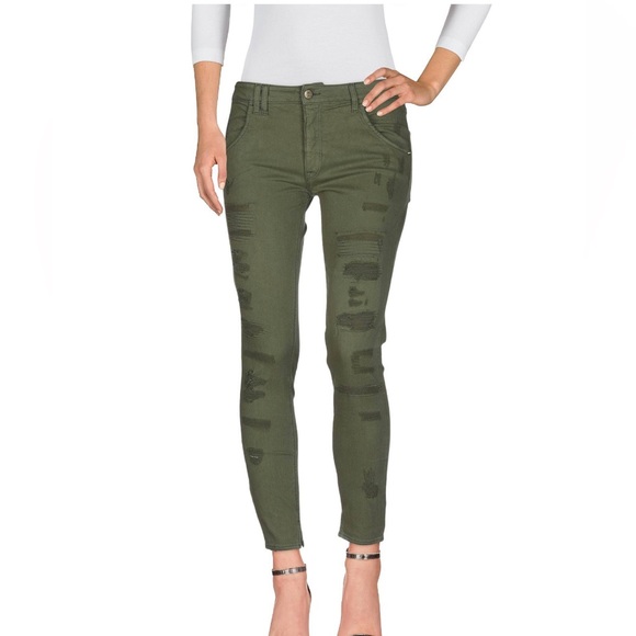 CYCLE distressed skinny jeans. Worn 1x, size 29 - Picture 2 of 3